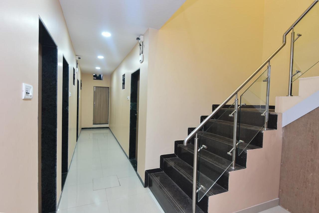 Oyo 8757 Prakash Inn Mumbai Exterior photo